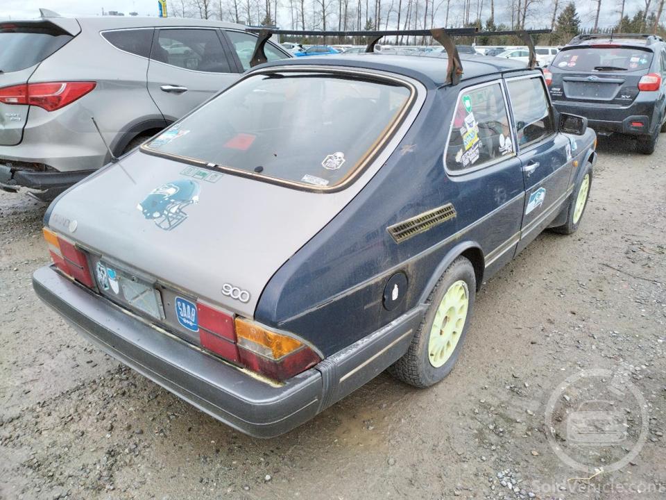 YS3AR36J6J3021407 Saab 900 1988 Blue 2.0L 4