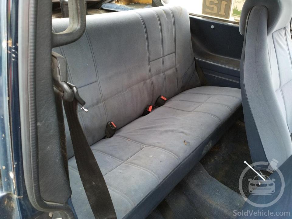 YS3AR36J6J3021407 Saab 900 1988 Blue 2.0L 4