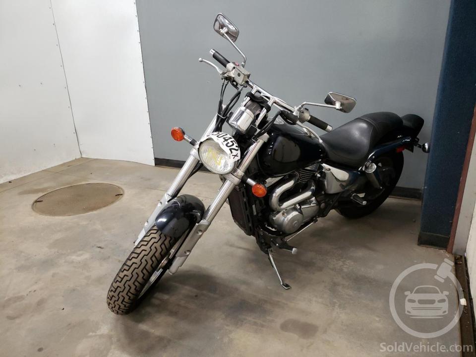 JS1VS53A122100563 Suzuki Cyc Vz/Vzr 2002 Black