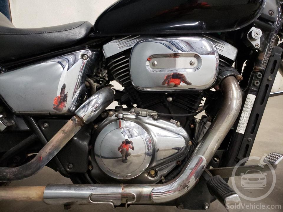 JS1VS53A122100563 Suzuki Cyc Vz/Vzr 2002 Black