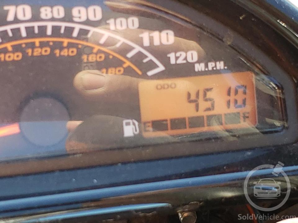 JS1VS56A0K2100081 Suzuki Cyc Vz/Vzr 2019 Two Tone